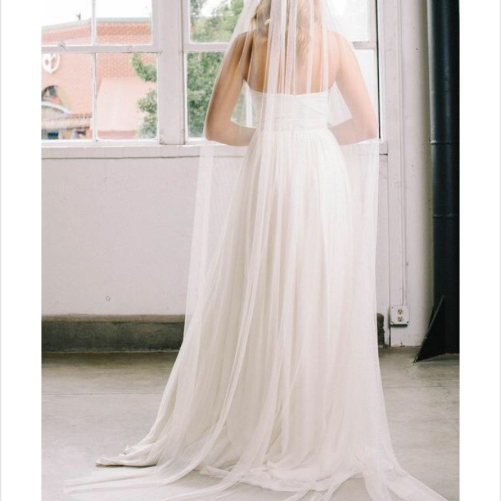 San Gabriel Paulette Veil/garment bag- wedding